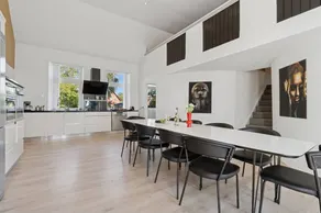 Maison avec jardin, barbecue et jacuzzi | Vue mer - Image 3