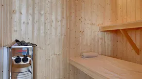 Children-friendly charming house with terrace, sauna & private pool | Pets are welcome - Image 4