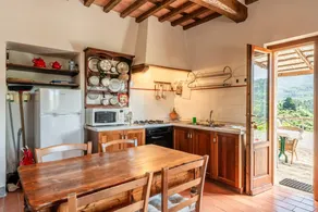 Apartment 'Sondino I Cinghiali' with Mountain View, Shared Pool and Wi-Fi - Image 5