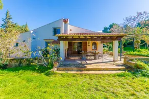 Chalet mit Terrasse und Garten - Image 4