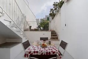 Holiday apartment with terrace & barbecue - Image 2