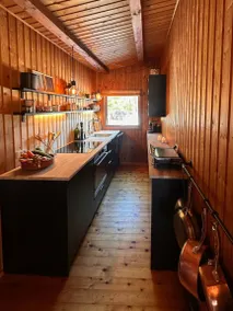 Child-friendly house with garden, terrace & sauna | Perfect for remote work | Dogs allowed - Image 2