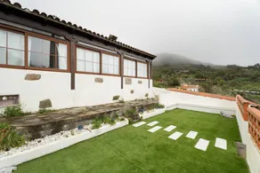 House with terrace & barbeque | Garden view | Pet-friendly - Image 2