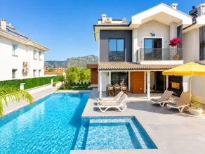 Villa with garden, barbecue & private pool - Image 2
