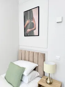 Private room - Image 5