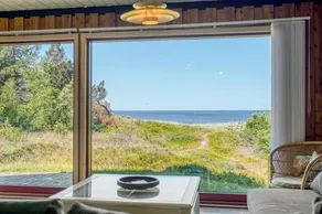 Fully equipped house with terrace | Water view - Image 3