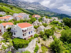 Flat with terrace | Water view - Image 4