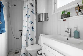 Fully equipped holiday home with barbecue, garden & terrace | Close to the beach | Pet-friendly - Image 5