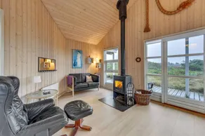 Holiday home with terrace & sauna - Image 3