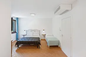 Room 'Camera Vico' with Mountain View, Wi-Fi and Air Conditioning - Image 4