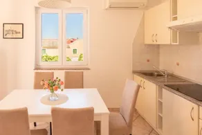 Appartement avec barbecue et terrasse | Vue jardin - Image 5