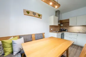 Appartamento accogliente e familiare con terrazza e giardino - Image 4