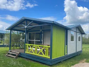 Incantevole chalet accogliente e familiare con terrazza e piscina riscaldata | Sono ammessi animali domestici - Image 4