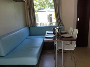 Mobile home with terrace & heated pool - Image 5
