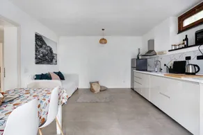 Apartment 'Ginestra' with Sea View, Wi-Fi and Air Conditioning - Image 5