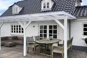 Fully equipped charming holiday home with terrace | Pets are welcome - Image 2