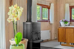 Holiday home with terrace & BBQ - Image 4