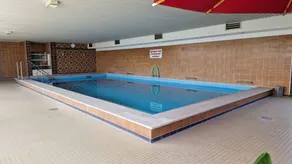 Appartement de vacances avec piscine - Image 4