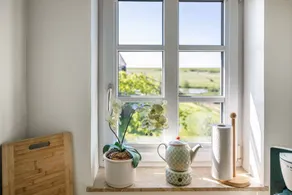 Apartment with garden, sauna & barbecue | Beach view - Image 2