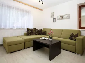 Flat with terrace, BBQ & garden | Nature view - Image 4