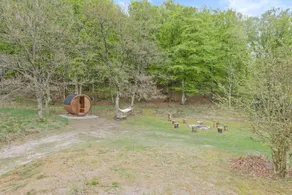 Sheena's Cabin In The Heart Of Hammer Bakker - Image 3