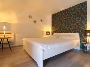 Renovated home with pool and guest table near Beaune - Image 4