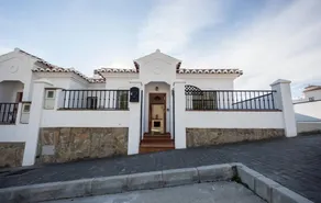 Fully equipped holiday home with BBQ, terrace & private pool | Pet-friendly - Image 2