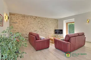 Gite with garden & terrace - Image 3