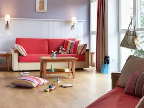 Apartment with garden | Garden view - Image 5