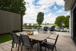 House with terrace - Image 3