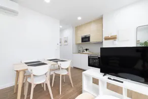 Apartamento Aurora con vistas a la montaña, jardín compartido y aire acondicionado - Image 5