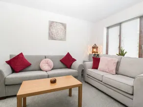 Cottage with garden & terrace | Pets are welcome - Image 2