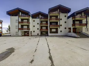Apartment with heated pool & sauna | Nature view | Next to the ski | Dogs allowed - Image 5