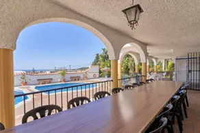 Family-friendly spacious holiday home with barbeque, terrace & garden | Sea view | Pets allowed - Image 3