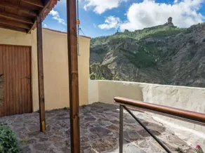 Casa con giardino, piscina privata e terrazza | Vista sul giardino - Image 4