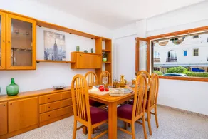 Flat with terrace | City view | Next to the beach | Good for workation - Image 4