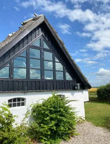 Fully equipped house with barbeque, garden & terrace | Water view - Image 5