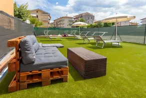 Appartement avec jardin | Vue plage - Image 3