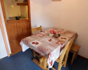 50m from ski slopes, 3rd floor, balcony, tv, ski locker, 21m², Val Thorens - Image 3