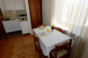 One bedroom apartment with terrace and sea view Zadar - Diklo, Zadar (A-15338-d) - Image 5