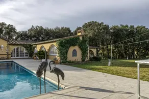 Fully equipped lovely finca with garden, fast internet & private pool | Lake view | Perfect for remote work | Dogs allowed - Image 4