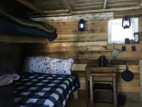 Quaint Off-Grid Cabin with Fire Pit Space in Ontario - Image 4