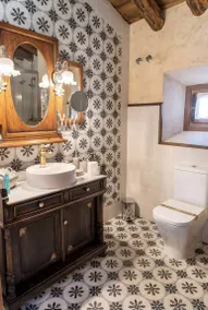 Private room with garden, pool & barbeque | Good for workation | Pets allowed - Image 3