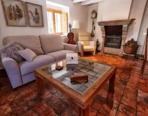 Holiday home | Mountain view | Perfect for remote work - Image 5