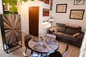 Apartment 'La Morada De La Cerveza Superior' with Balcony, Wi-Fi and Air Conditioning - Image 2