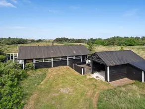 Holiday home with sauna, terrace & barbecue - Image 4