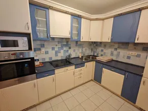 Apartment with garden & jacuzzi | City view - Image 2