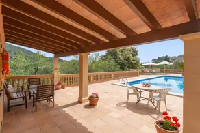Villa with terrace, private pool & barbeque - Image 4