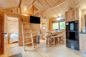 Cozy Stargazing Cabin with Hot Tub near Red River Gorge in Estill County, Kentucky - Image 5