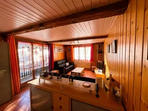 Flat with garden, terrace & BBQ - Image 2